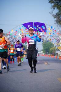 BIB: 43070
                            <button type="button" onclick="openModal(10072755)" class="btn btn-primary btn-sm float-right btn-popup" data-toggle="modal" data-target=".modal-high-quality">
                        <i class="fas fa-shopping-cart"></i> Add to Cart
                    </button>
                                            <button type="button" onclick="isThisMe(10072755, true)" class="btn btn-success btn-sm float-right btn-popup btn-isme hidden" data-toggle="tooltip" data-placement="bottom" title="นี่คือรูปของคุณใช่ไหม คลิกที่นี่เพื่อเอาเข้าอัลบั้ม">
                        <i class="fas fa-plus"></i> Add to album
                    </button>
                    <button type="button" onclick="isThisMe(10072755, false)" class="btn btn-warning btn-sm float-right btn-popup btn-isnotme hidden">
                        <i class="fas fa-ban"></i> Remove from album
                    </button>